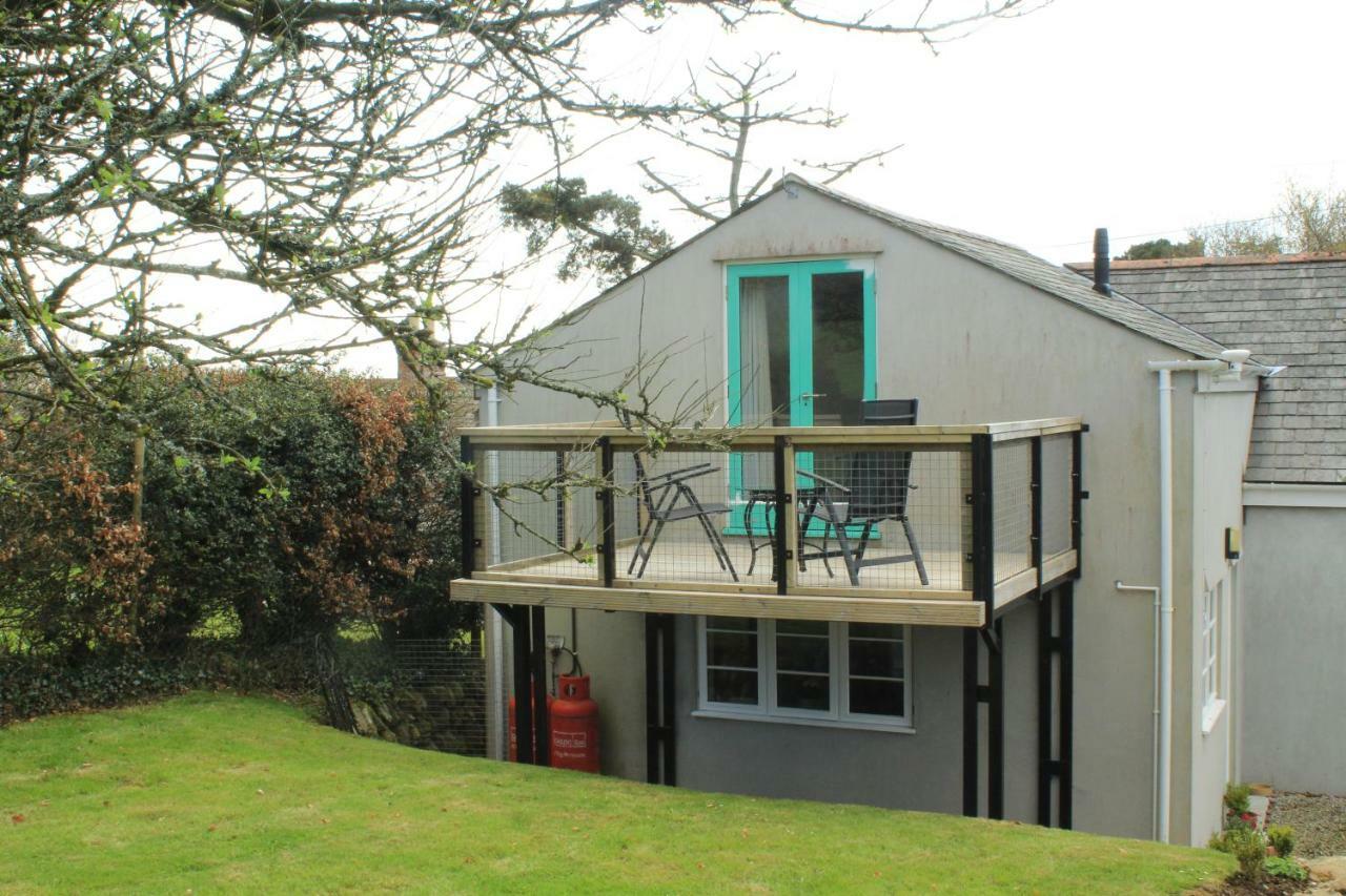 The Dartmoor Linhay * Yelverton